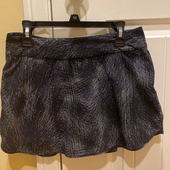 Outdoor Voices Skort - Picture 1 of 6